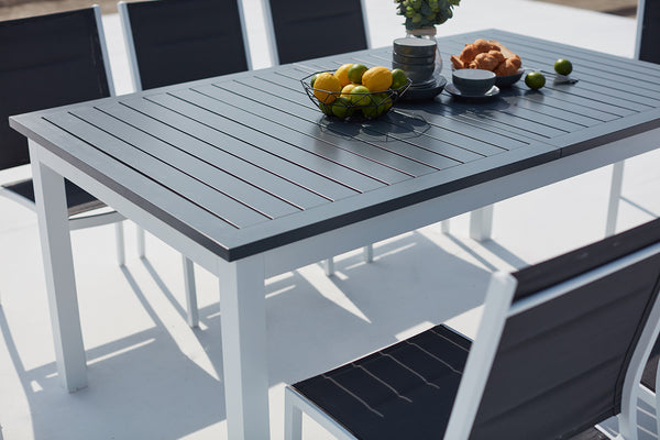 Table de jardin extensible et 8 chaises alu/textilène blanc BERENIS